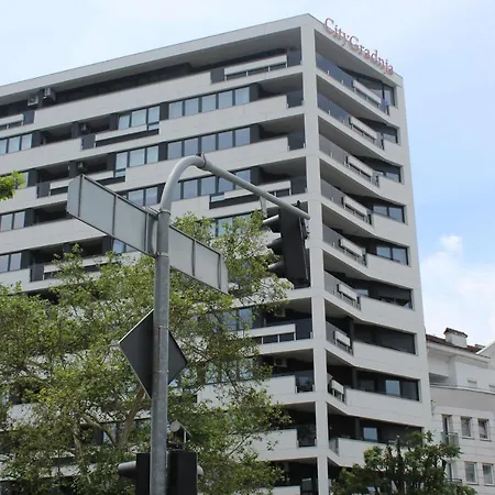 アパート Asj Lux *